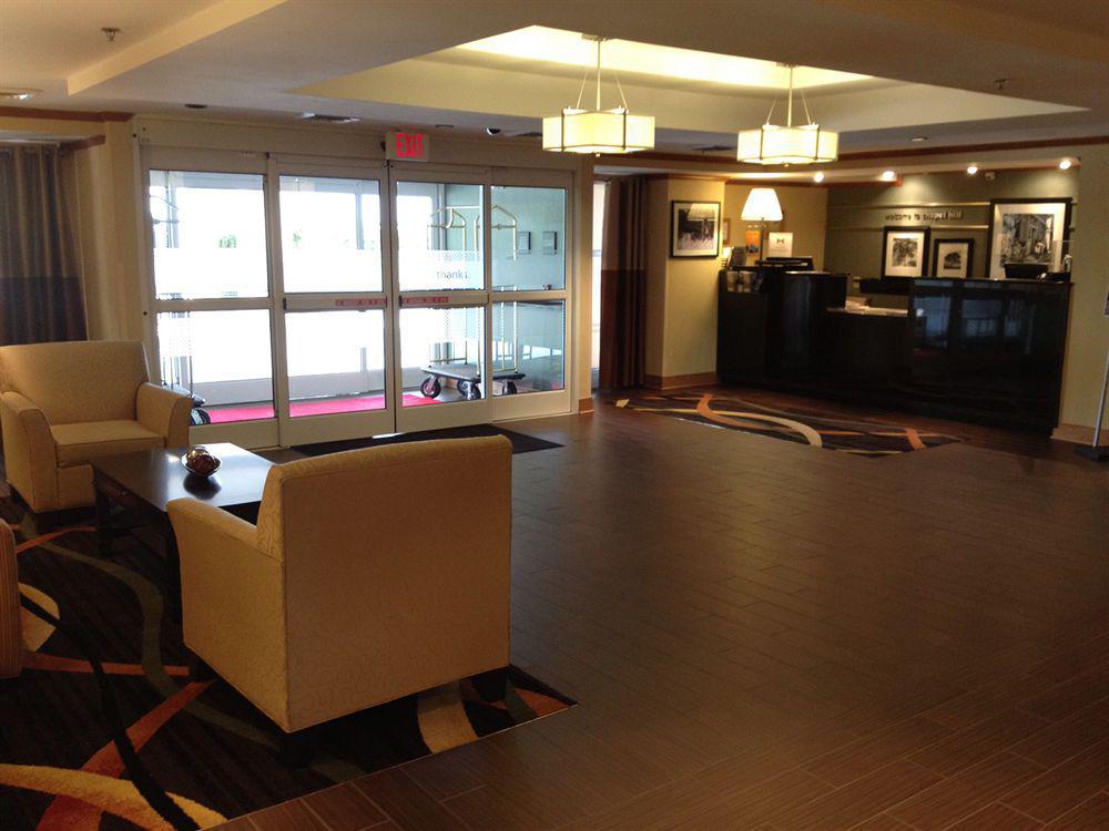Hampton Inn & Suites Chapel Hill/Durham Esterno foto