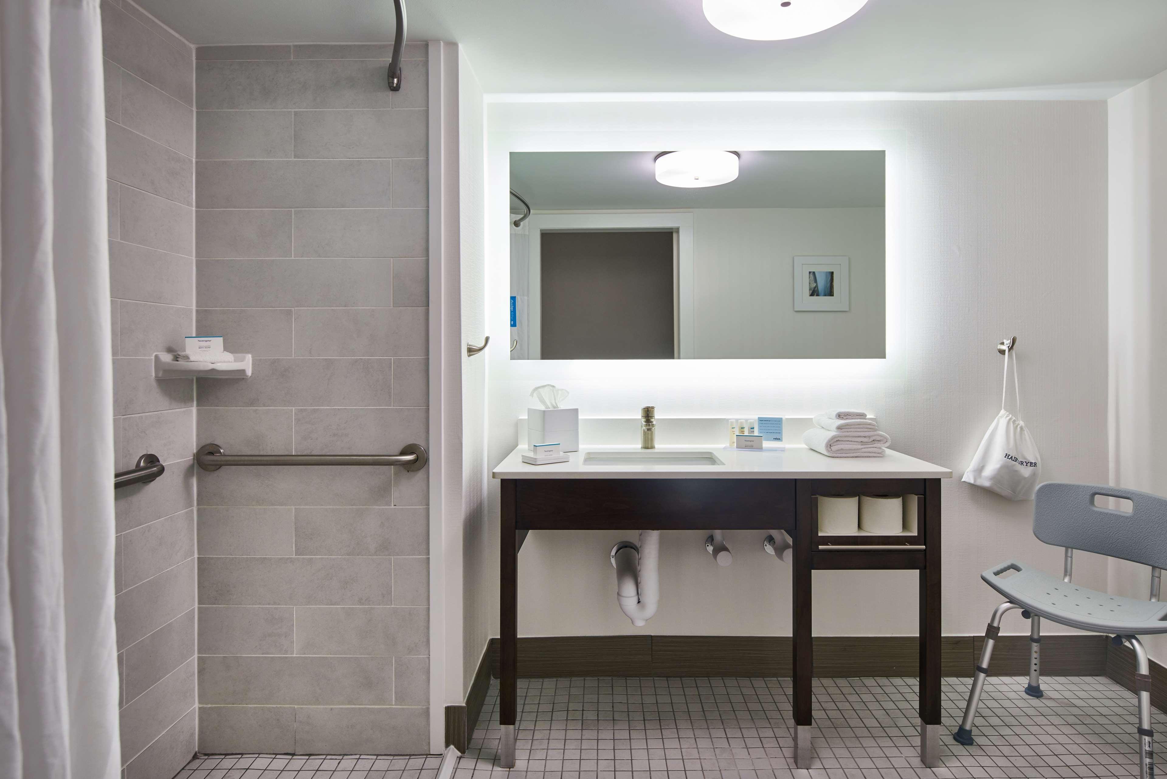 Hampton Inn & Suites Chapel Hill/Durham Esterno foto