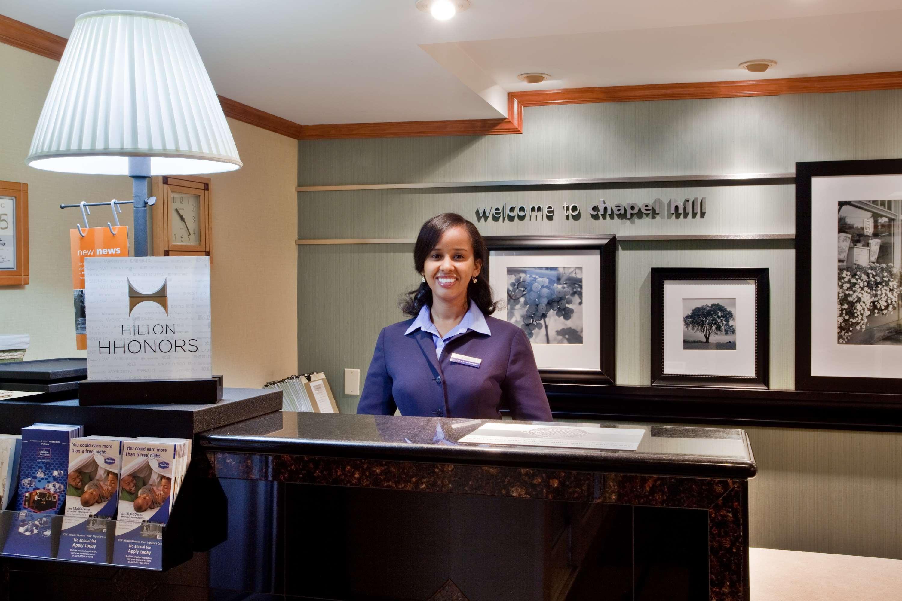 Hampton Inn & Suites Chapel Hill/Durham Esterno foto
