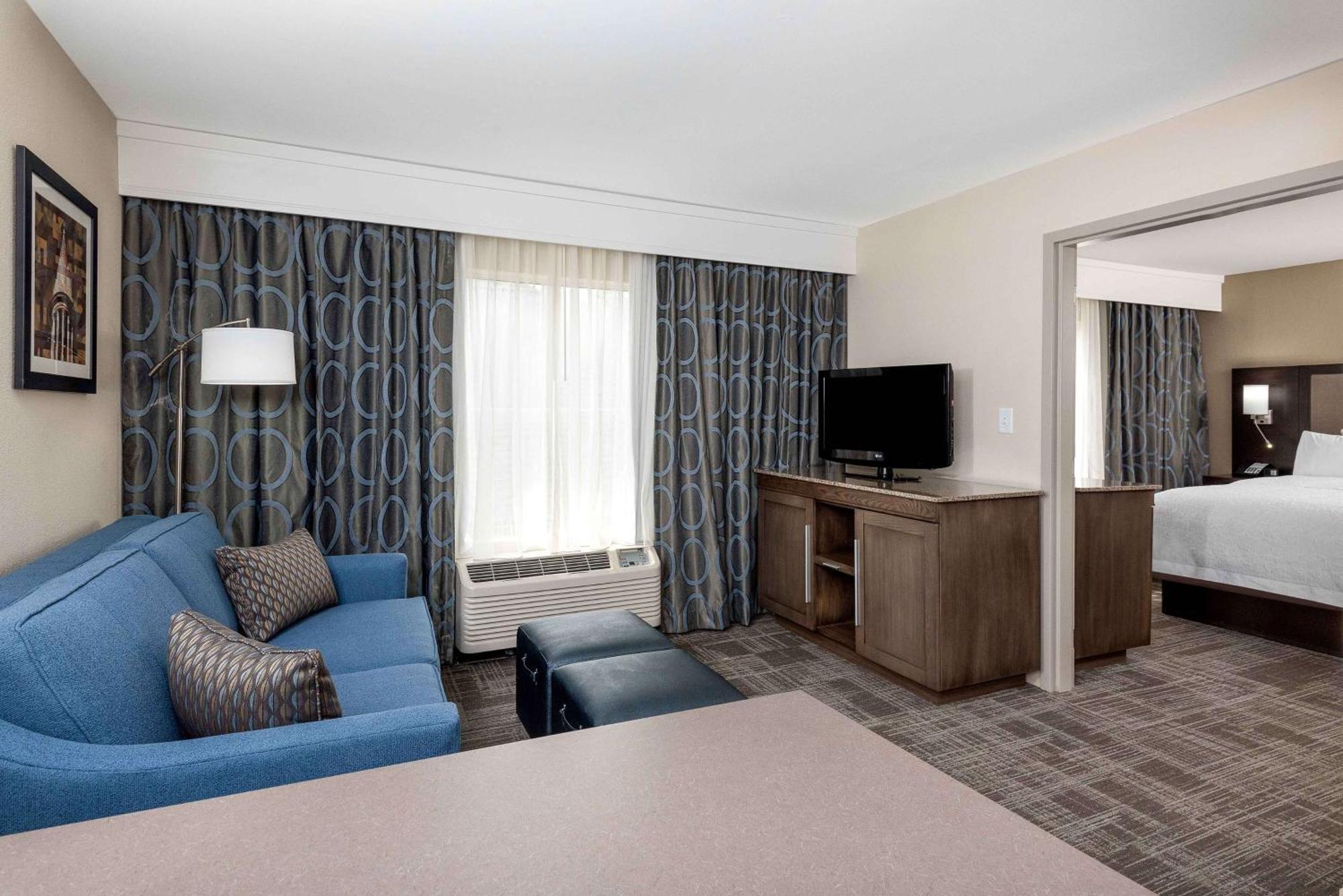 Hampton Inn & Suites Chapel Hill/Durham Esterno foto