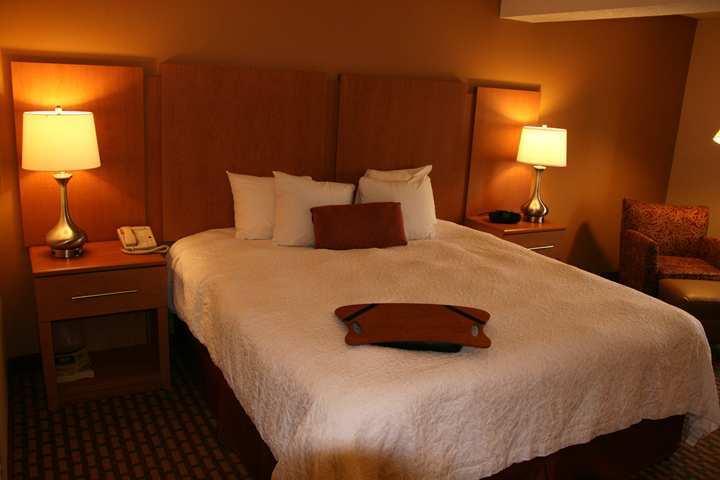 Hampton Inn & Suites Chapel Hill/Durham Esterno foto
