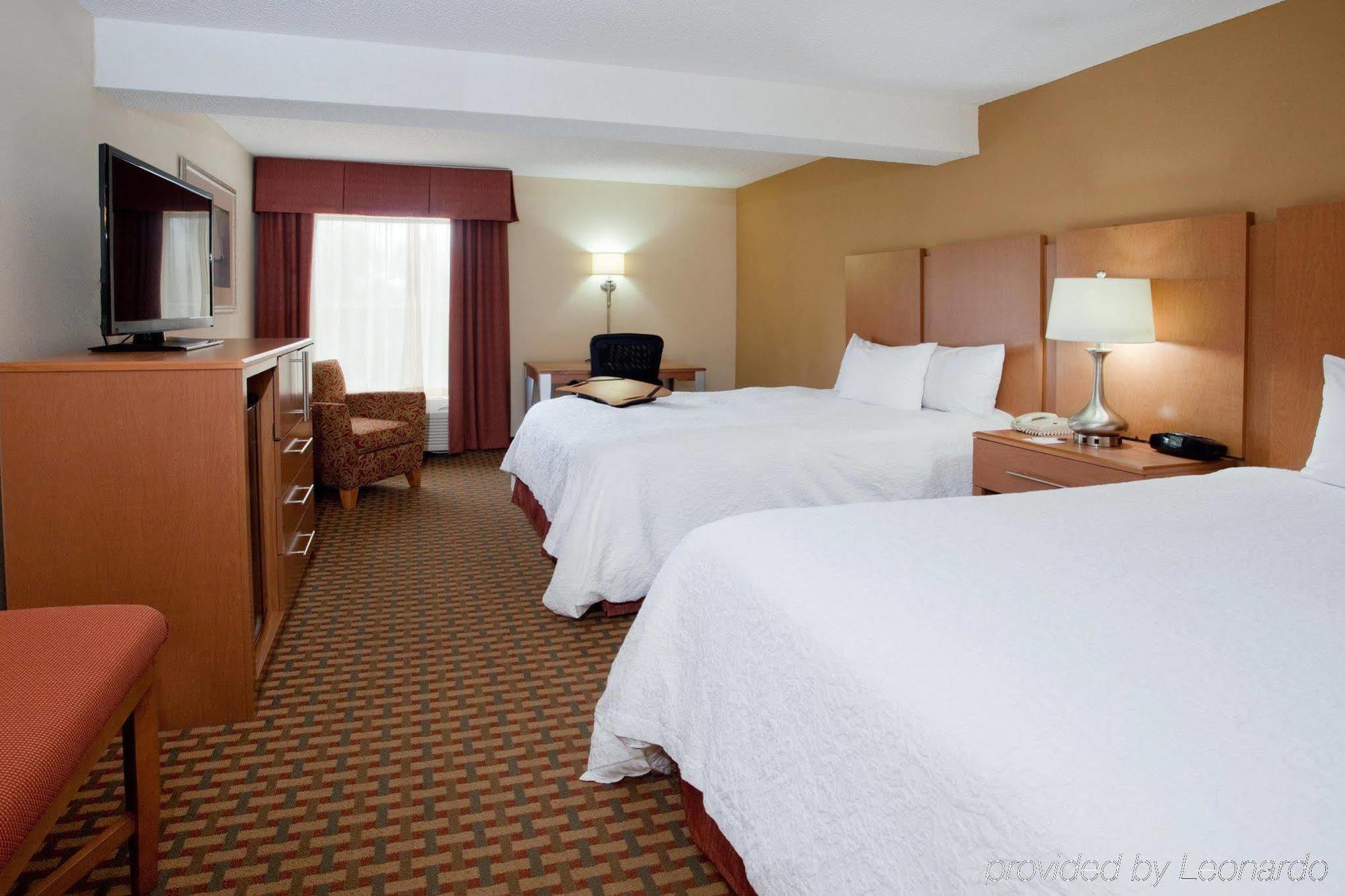 Hampton Inn & Suites Chapel Hill/Durham Esterno foto